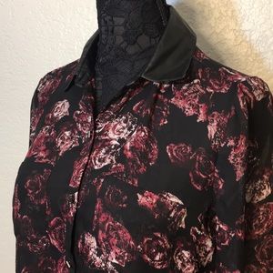 Rock and Republic floral blouse
